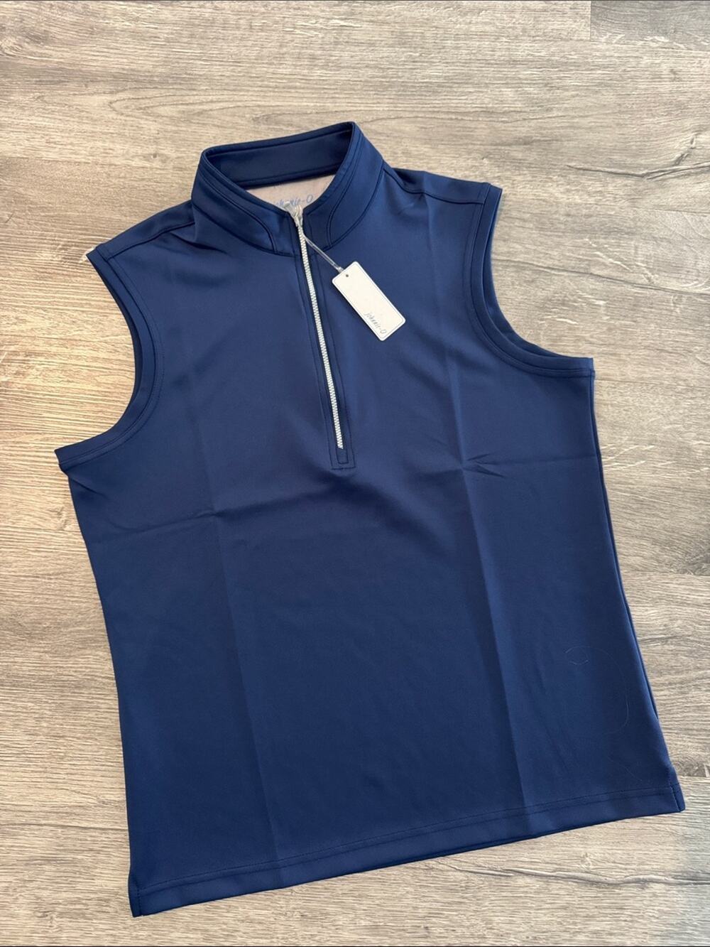NWT johnnie-o Women's Navy "Dave" 1/4 Zip Performance Vest Size Medium